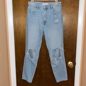 COPY - Zara high-waisted (extreme) distressed jeans